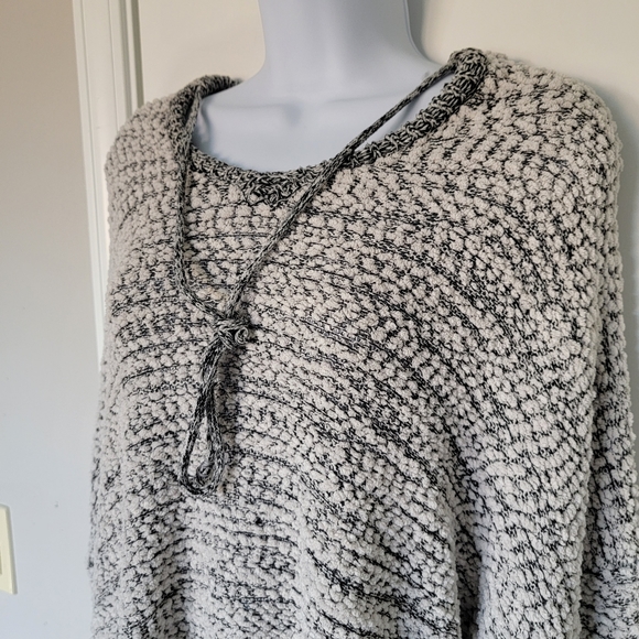 Revolve Young Fabulous & Broke Marled Knubby Knit Hoodie Relaxed Fit M/L - Picture 2 of 7